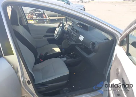 2014 Toyota Prius C One z USA, uszkodzony, nr VIN JTDKDTB31E1068251